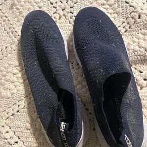 Mens Tiosbon slide on shoes